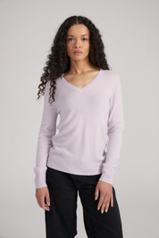 V-Neck - lavender