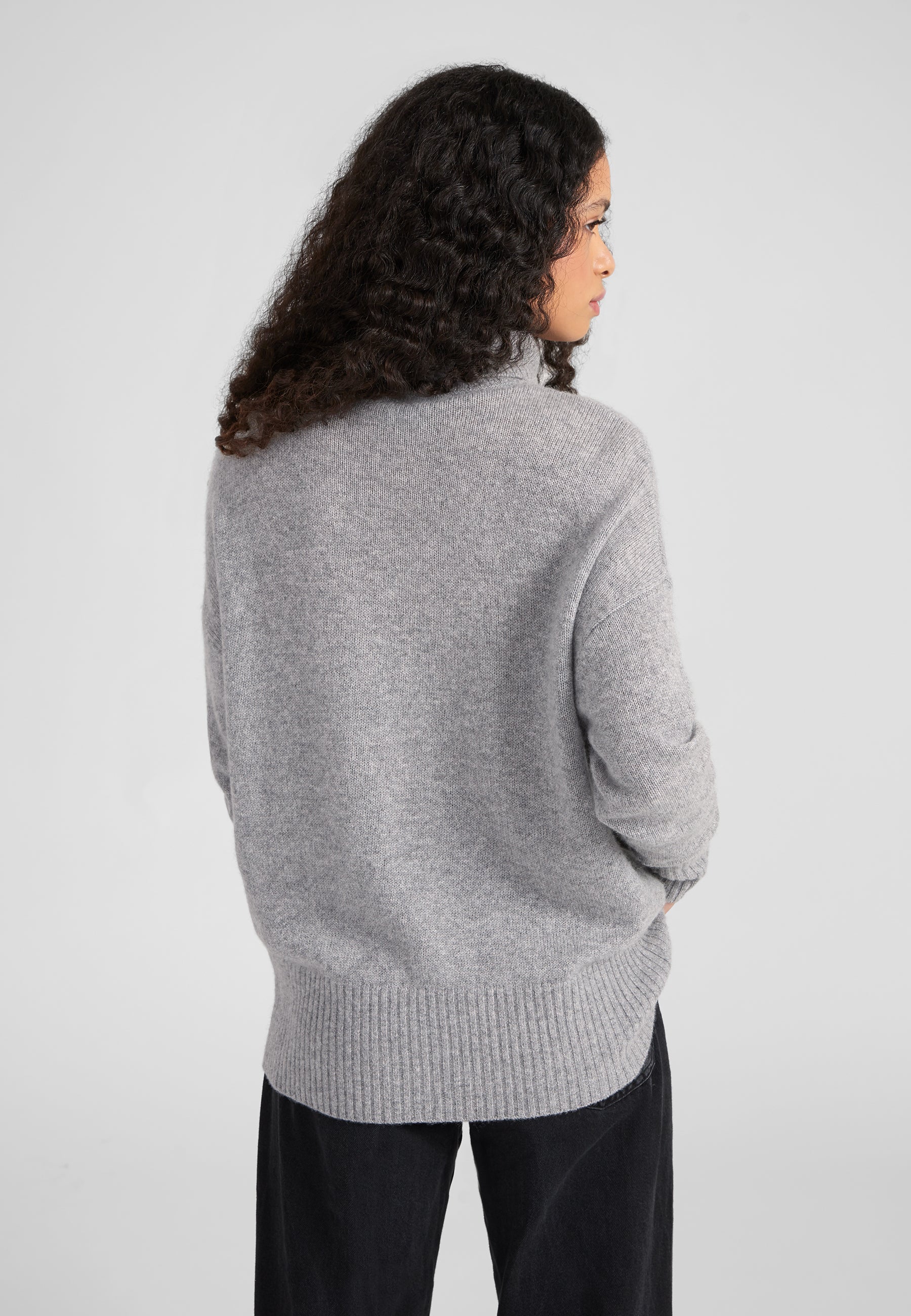Oversize Rollkragenpullover - light grey melange