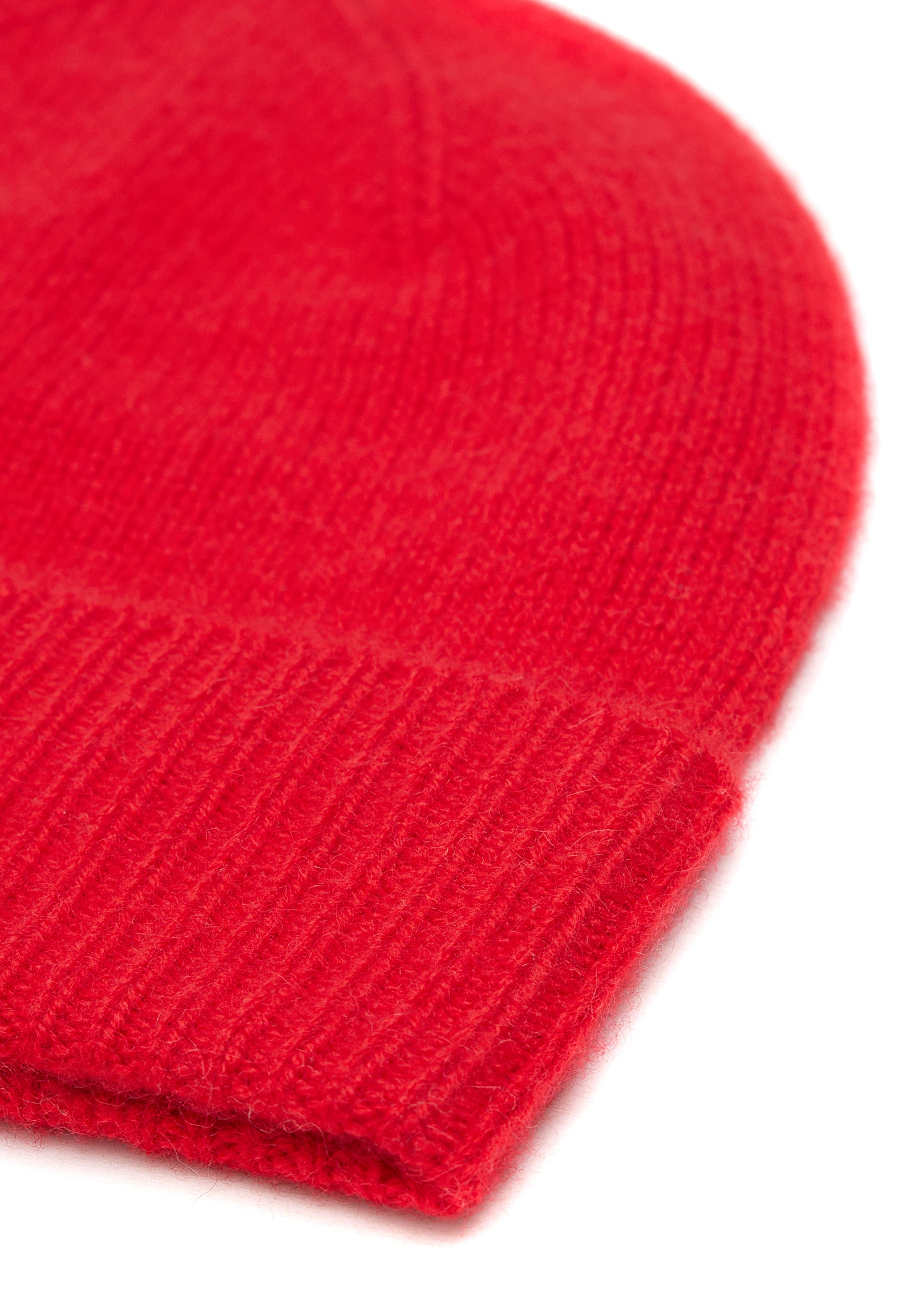 sports beanie - crimson