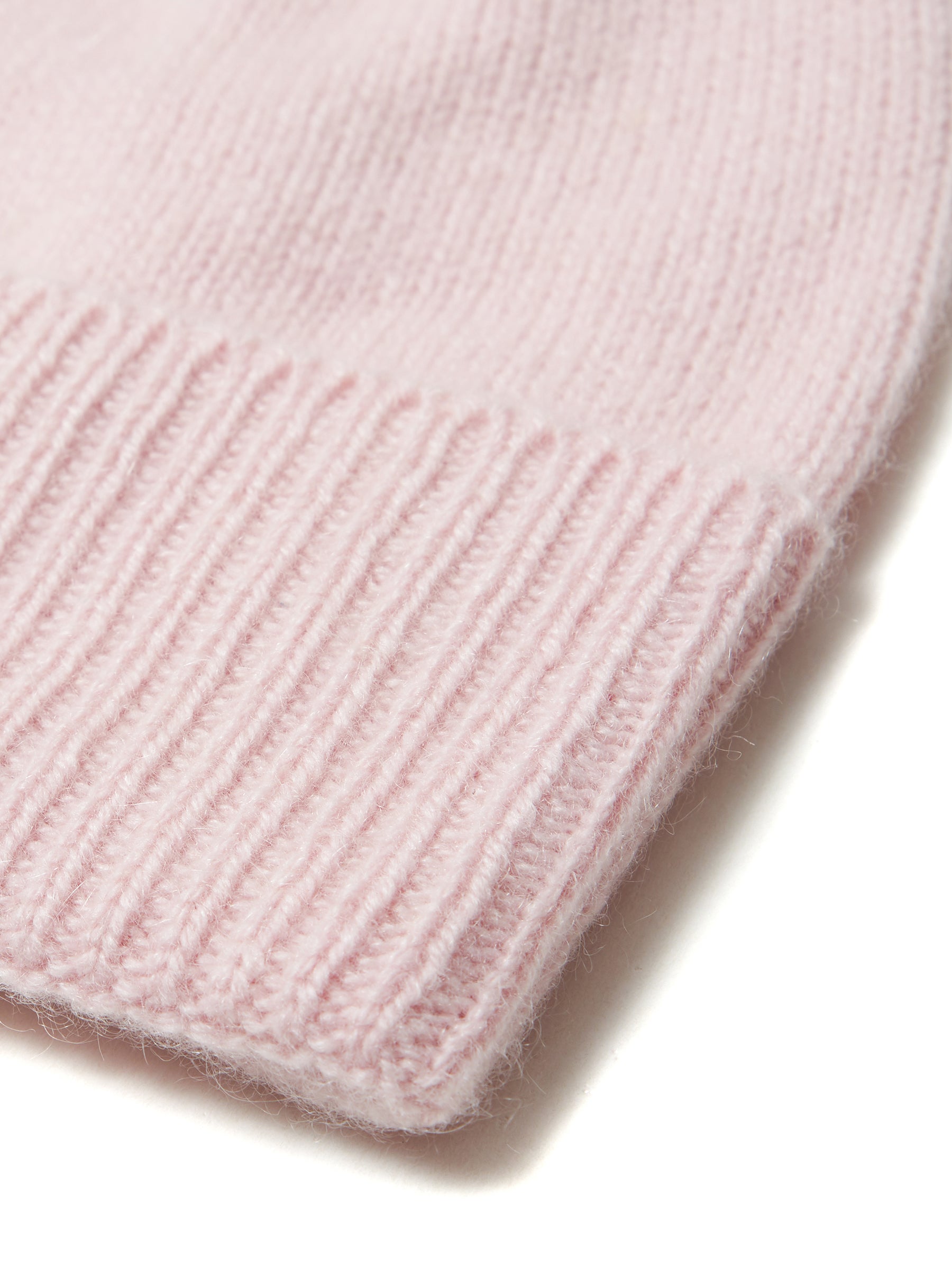 sports beanie - pastel pink