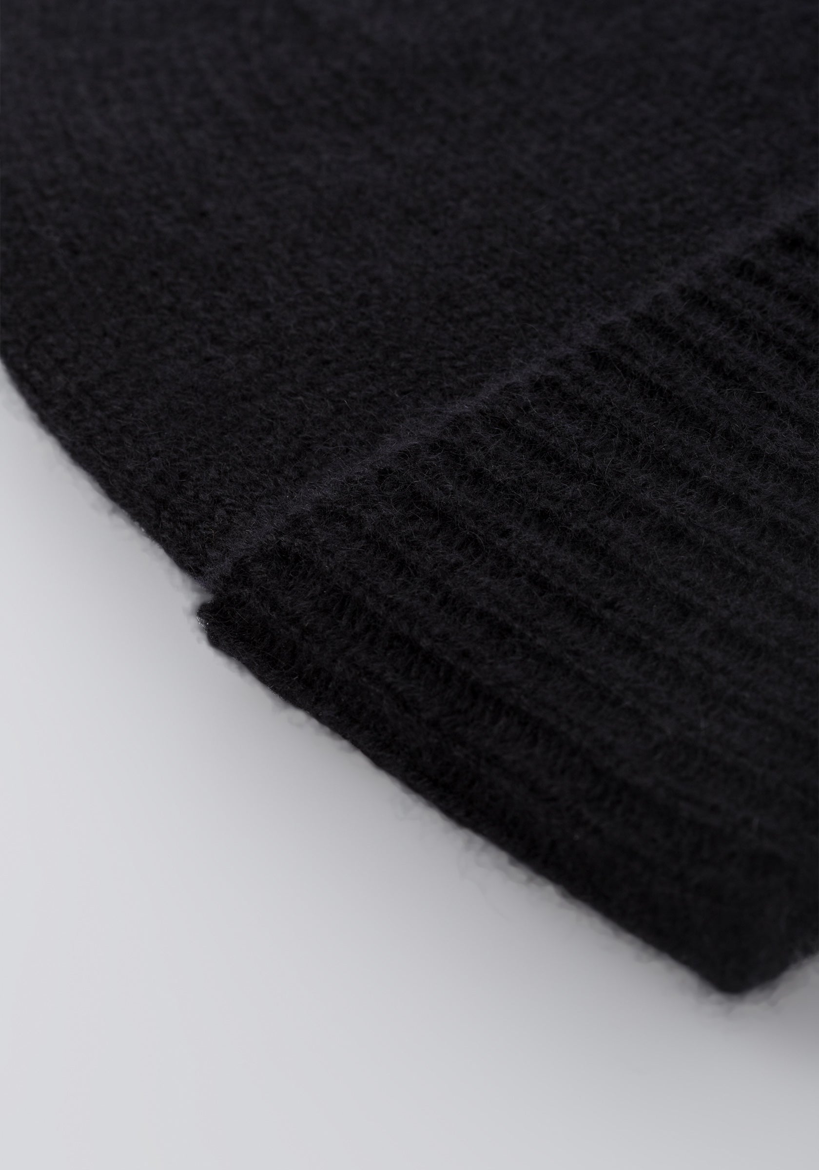 Sports Beanie - black