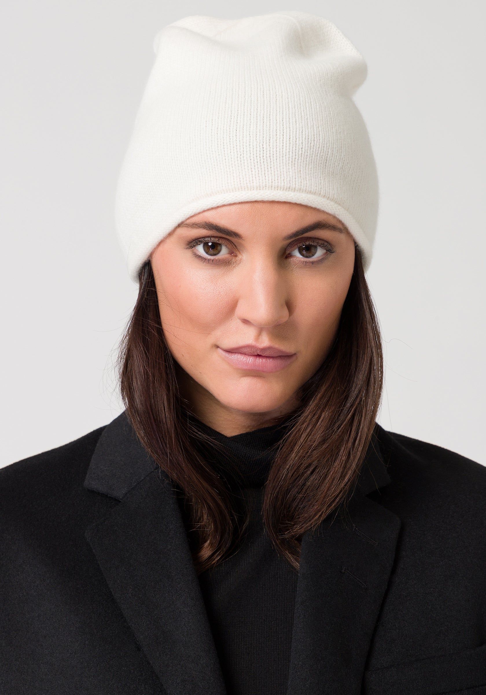 beanie - cream