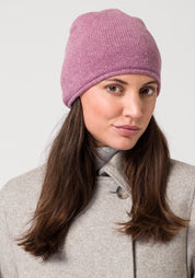 beanie - dull rose
