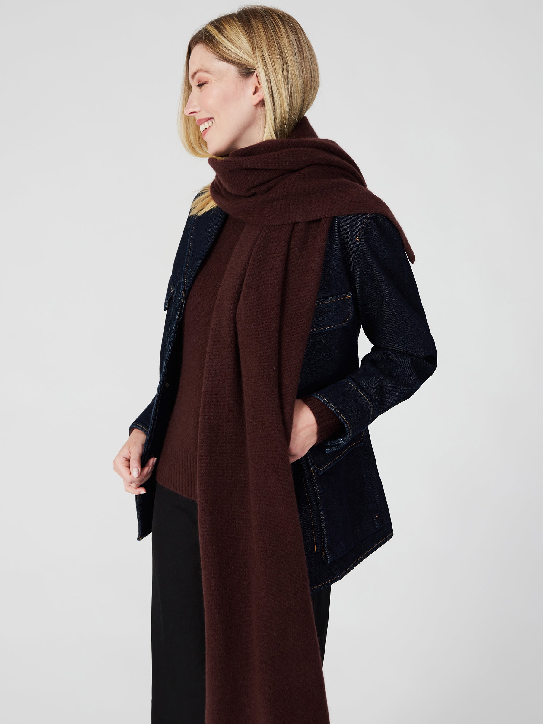 scarf - chocolate