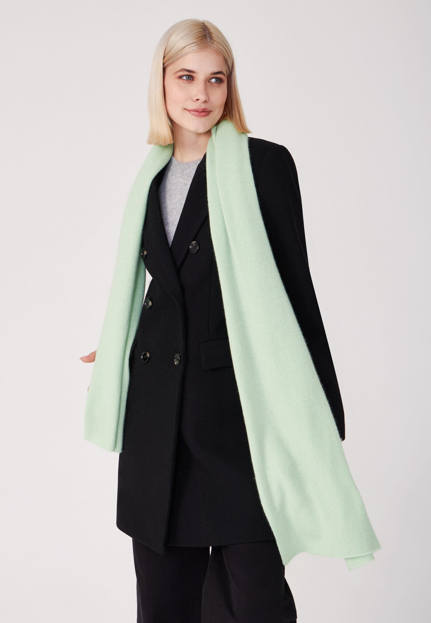 scarf - pastel green