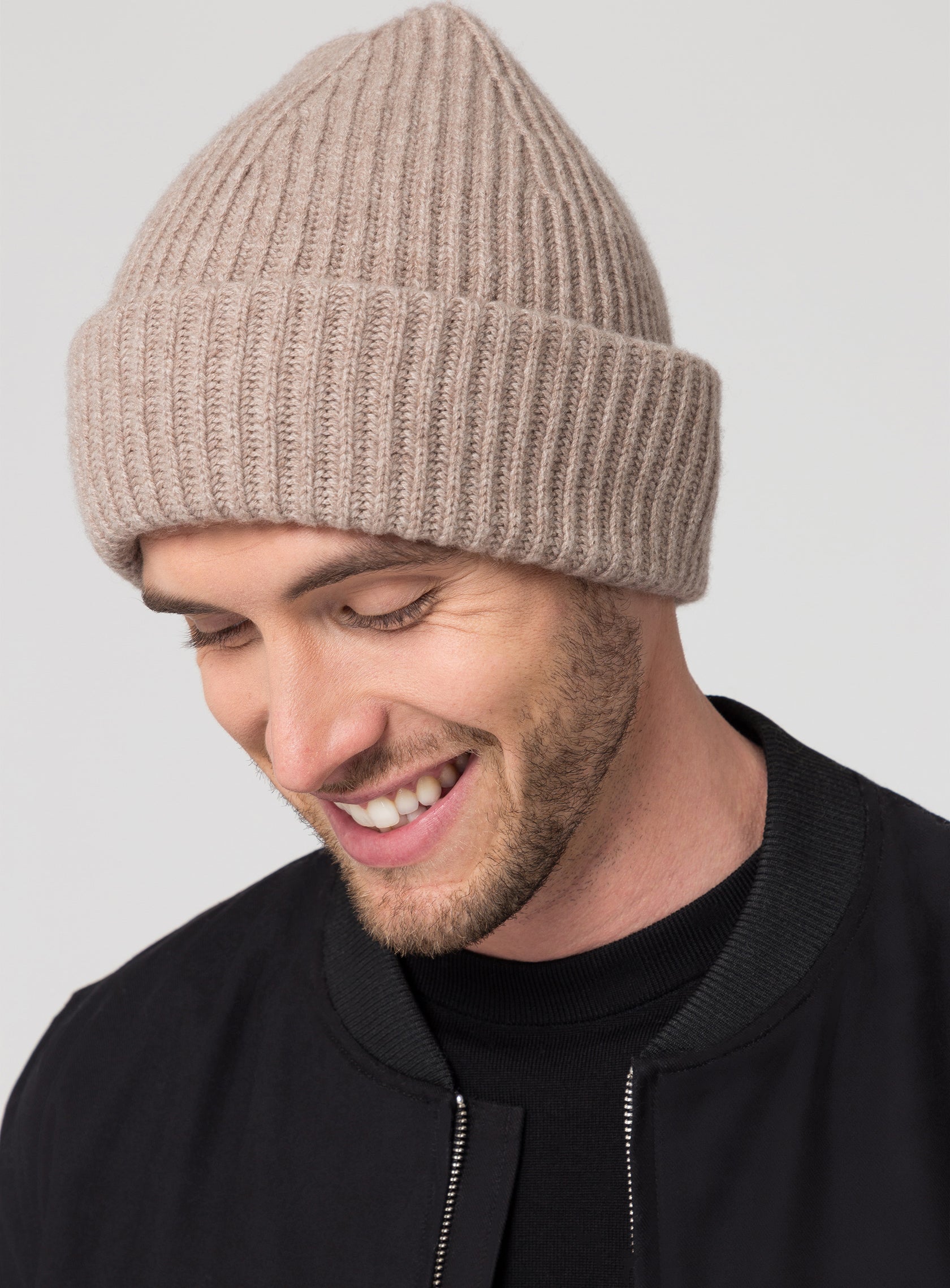 Ripped Beanie - nougat