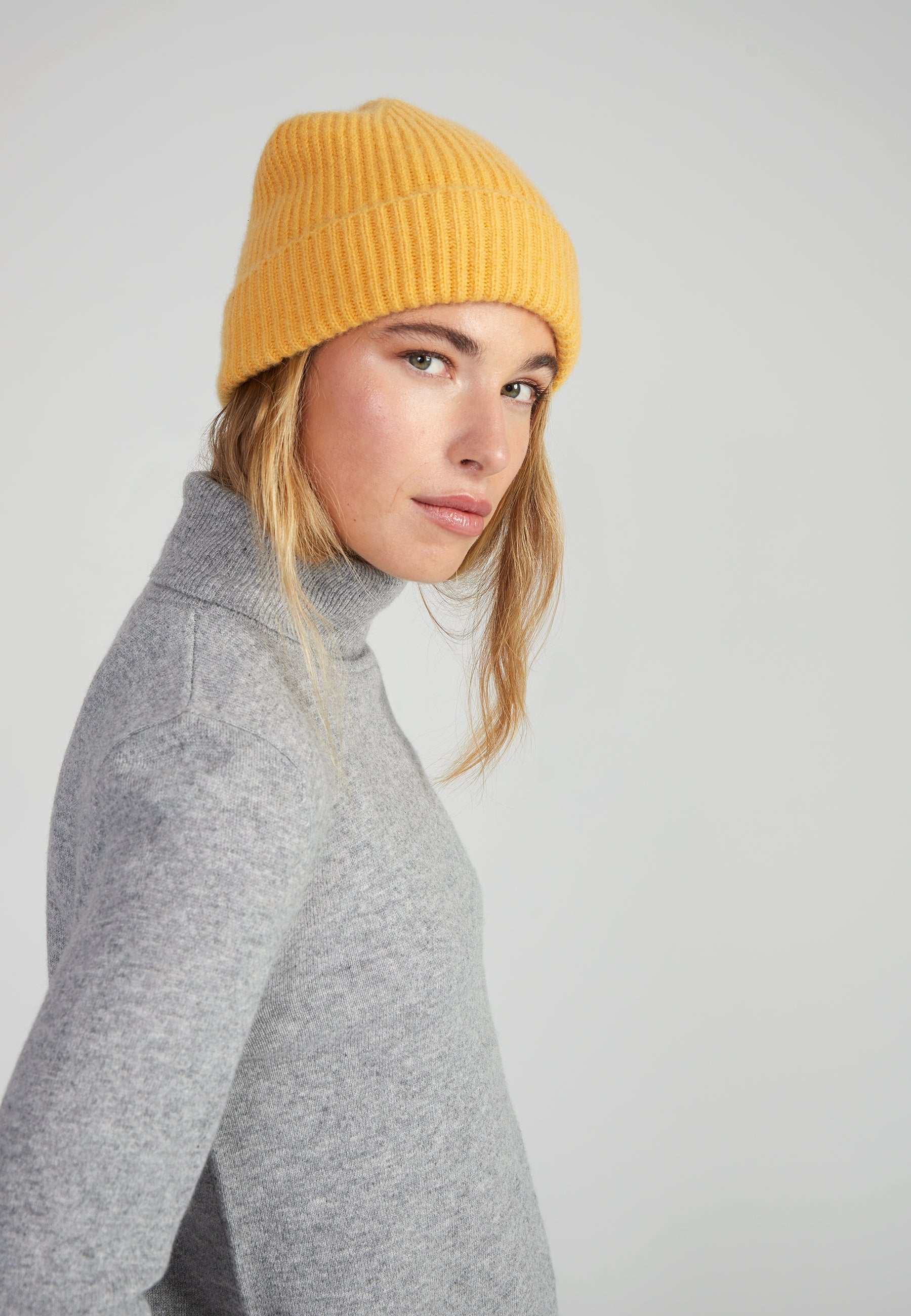 Beanie - mustard