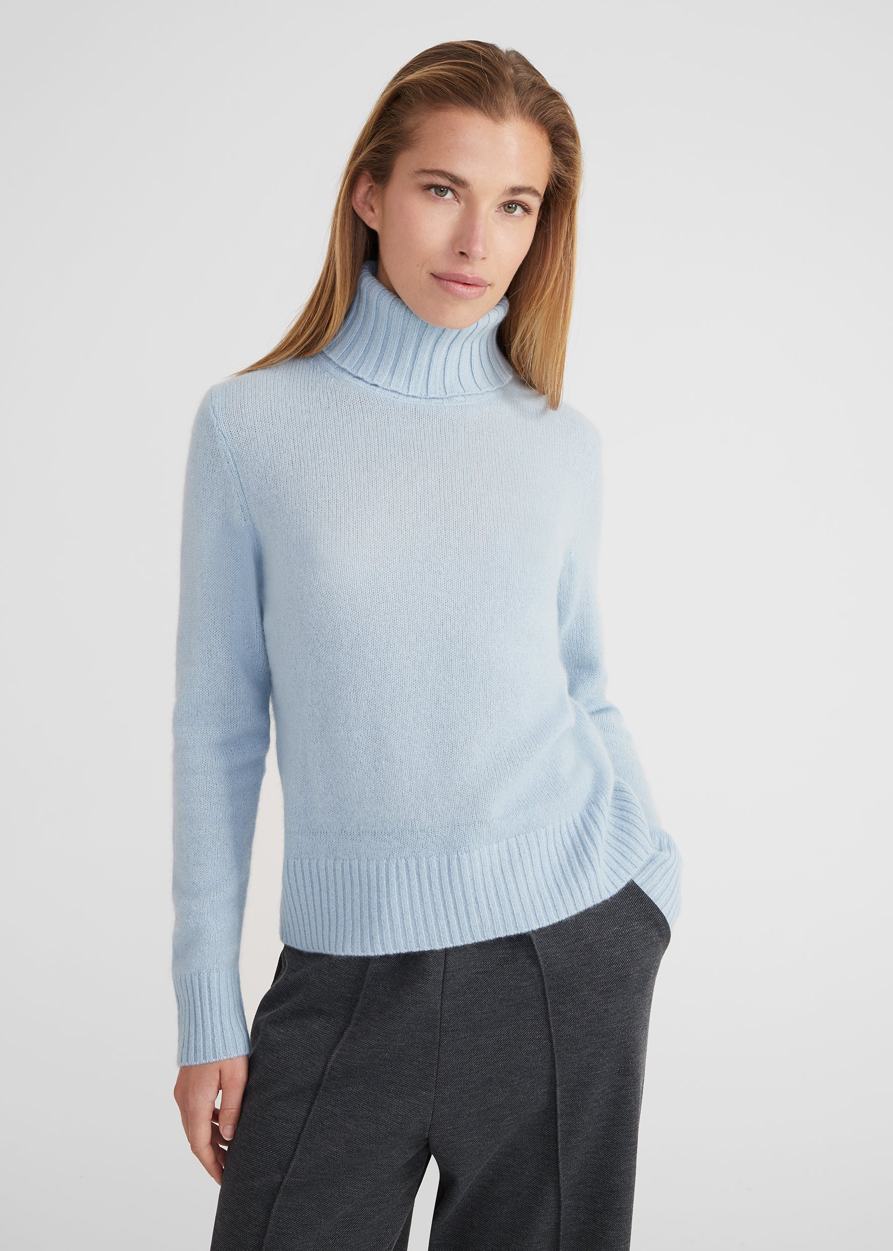 Regular Rollkragenpullover- pastel blue melange
