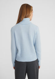 Regular Rollkragenpullover- pastel blue melange