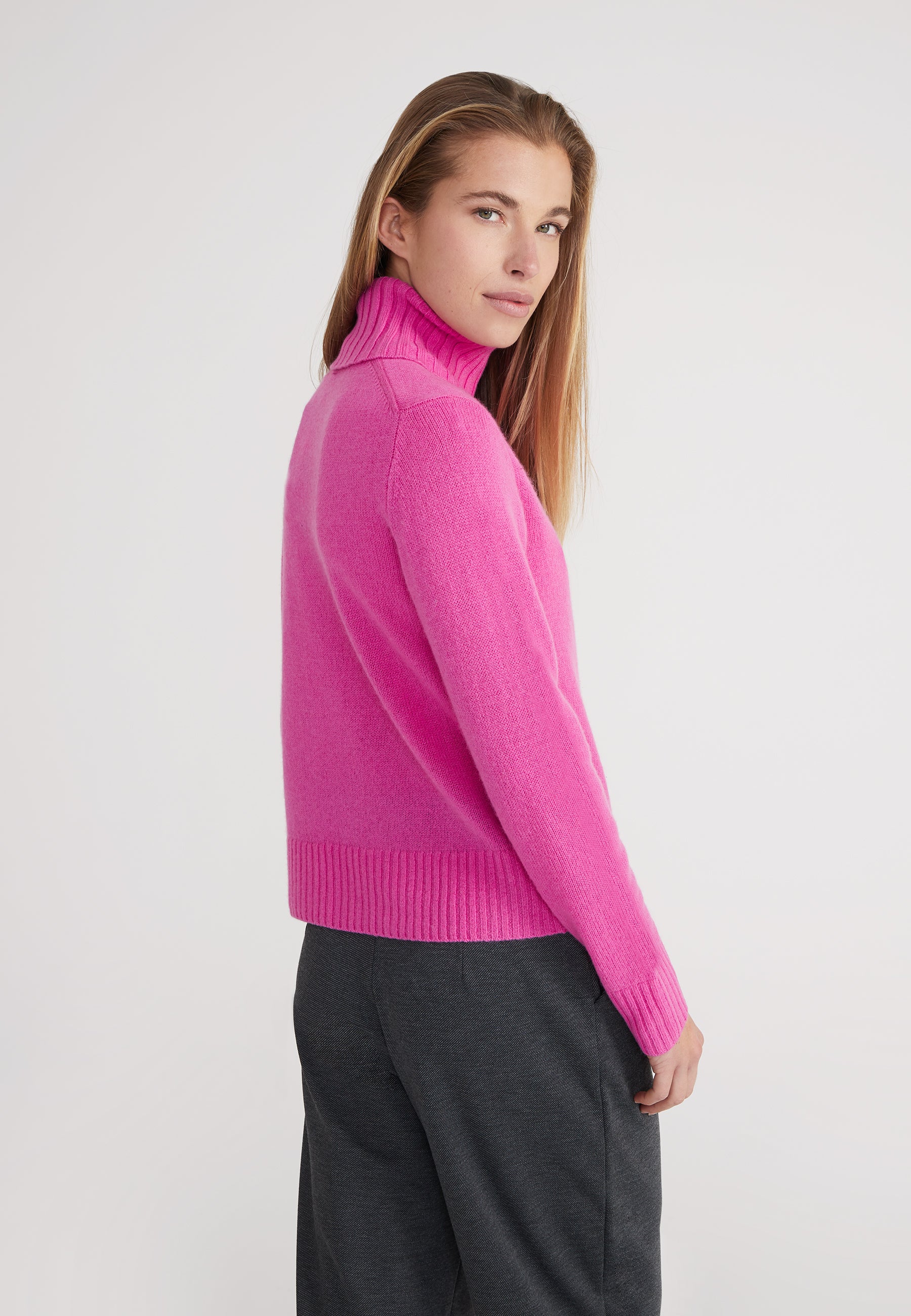 Regular Rollkragenpullover- fuchsia