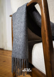 Unisex 100% Kaschmir Schal mit Fransen - dark grey melange