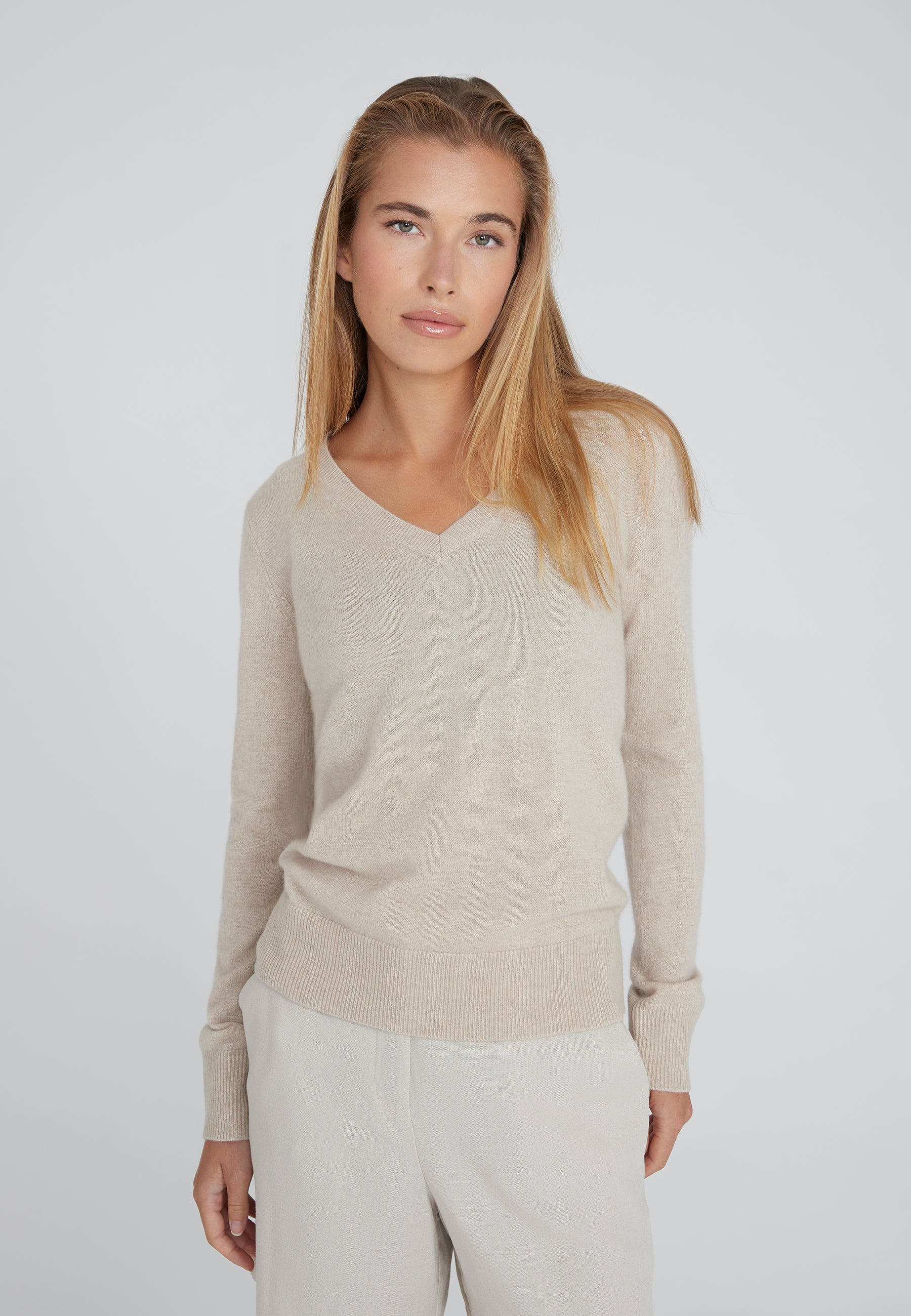 Vneck - sand