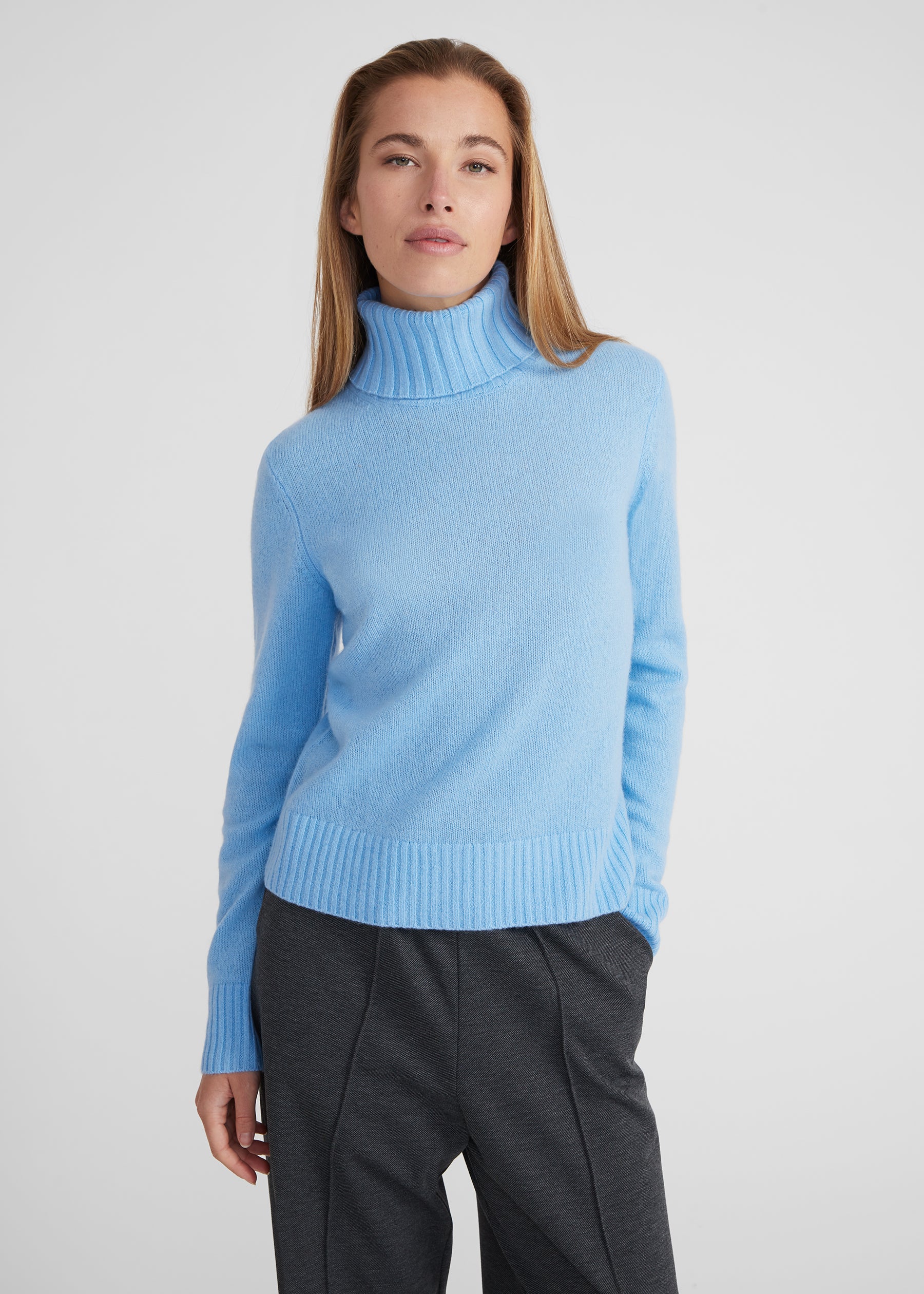 Regular Rollkragenpullover- icy blue