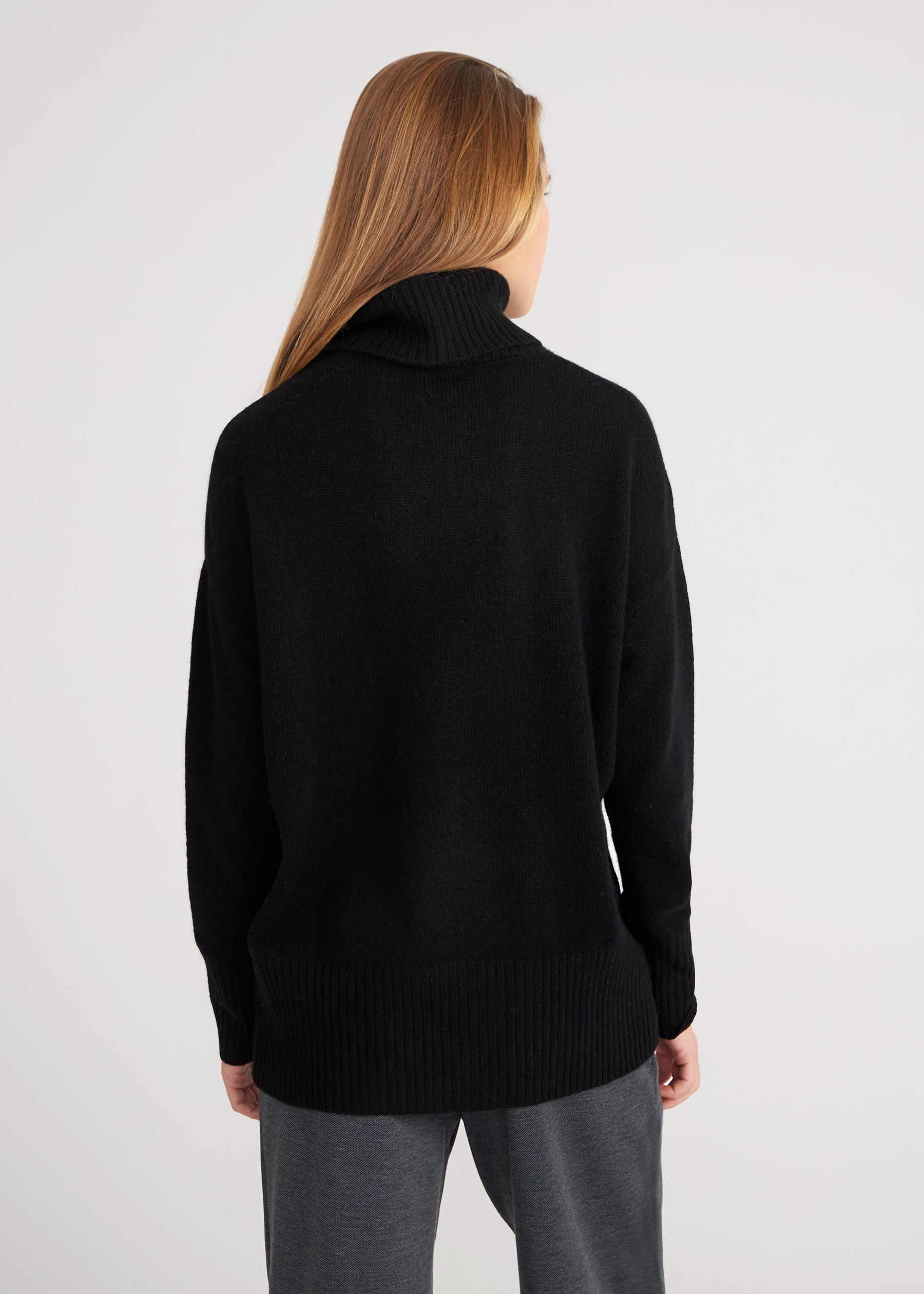 Oversized Rollkragenpullover- black