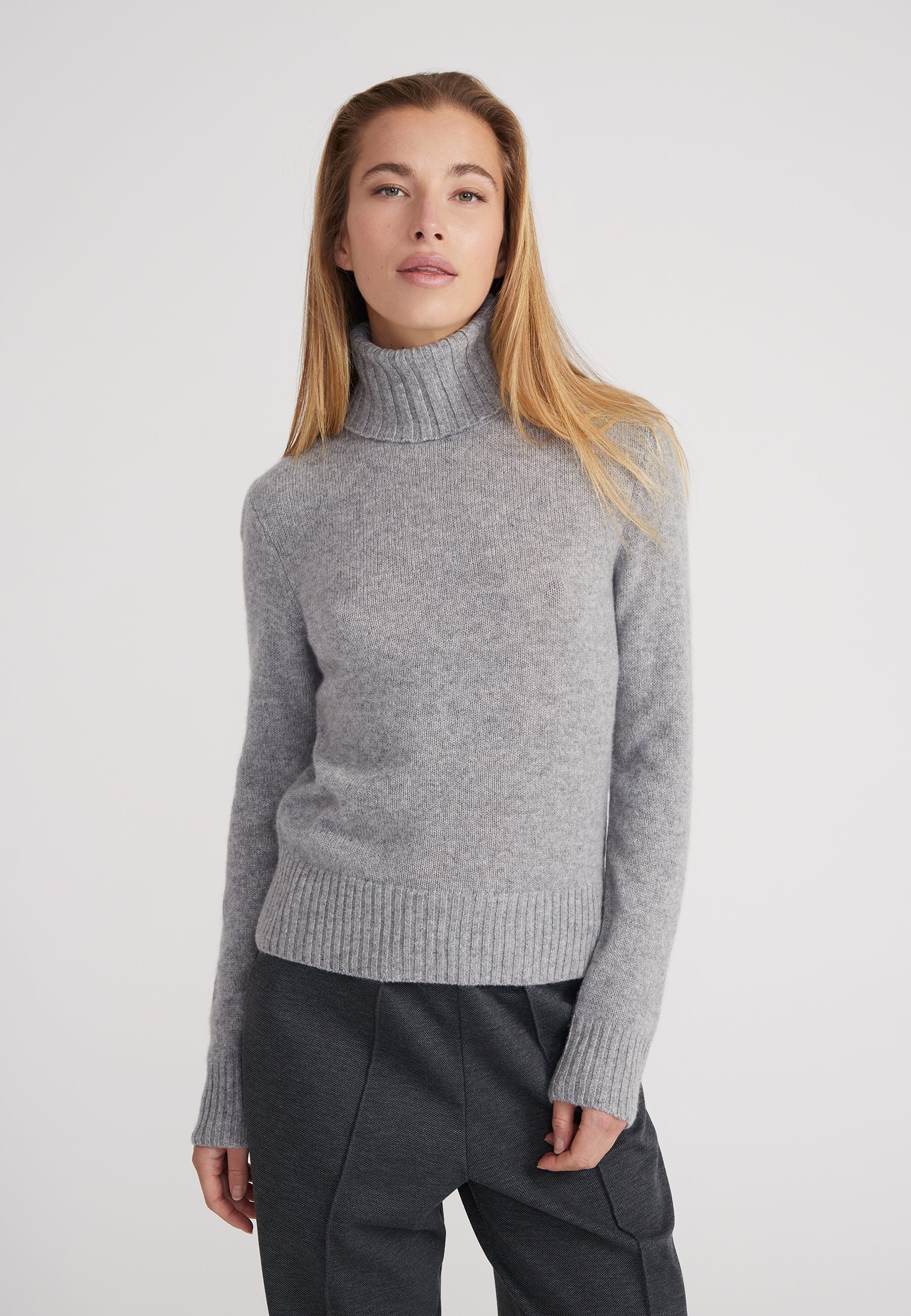 Regular Rollkragenpullover- light grey melange