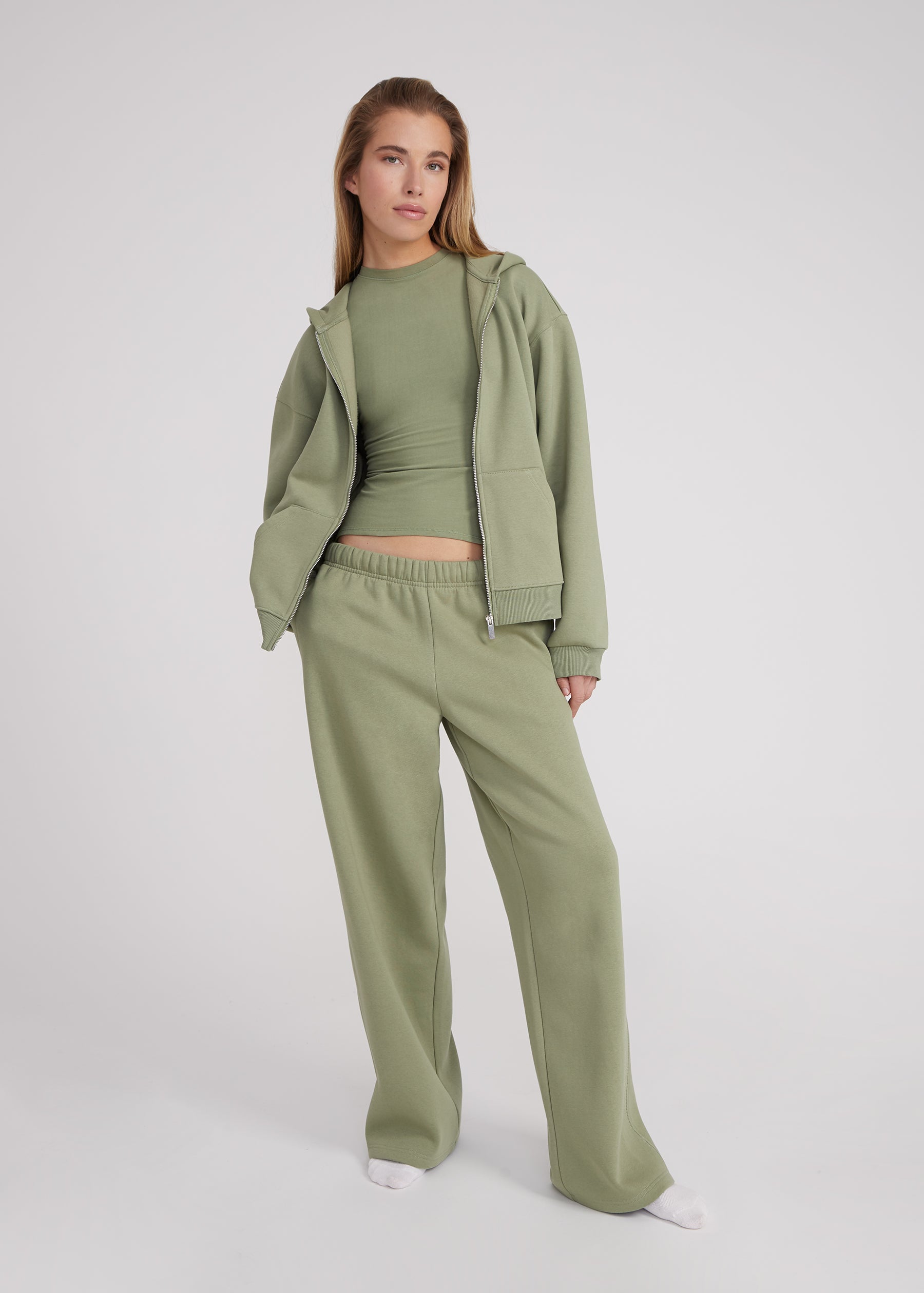 Sweatpants - olive
