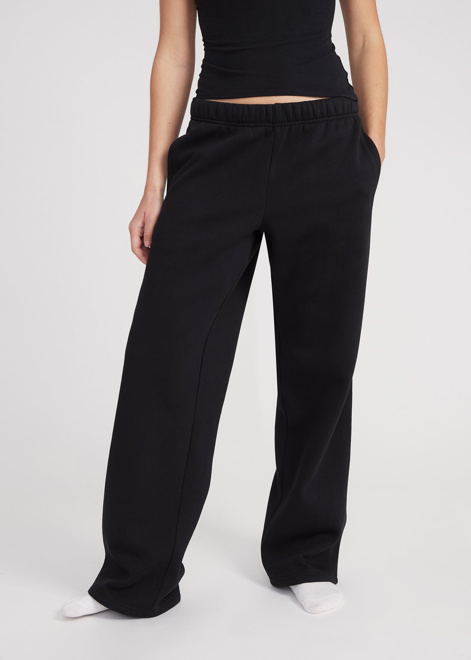 Sweatpants - black