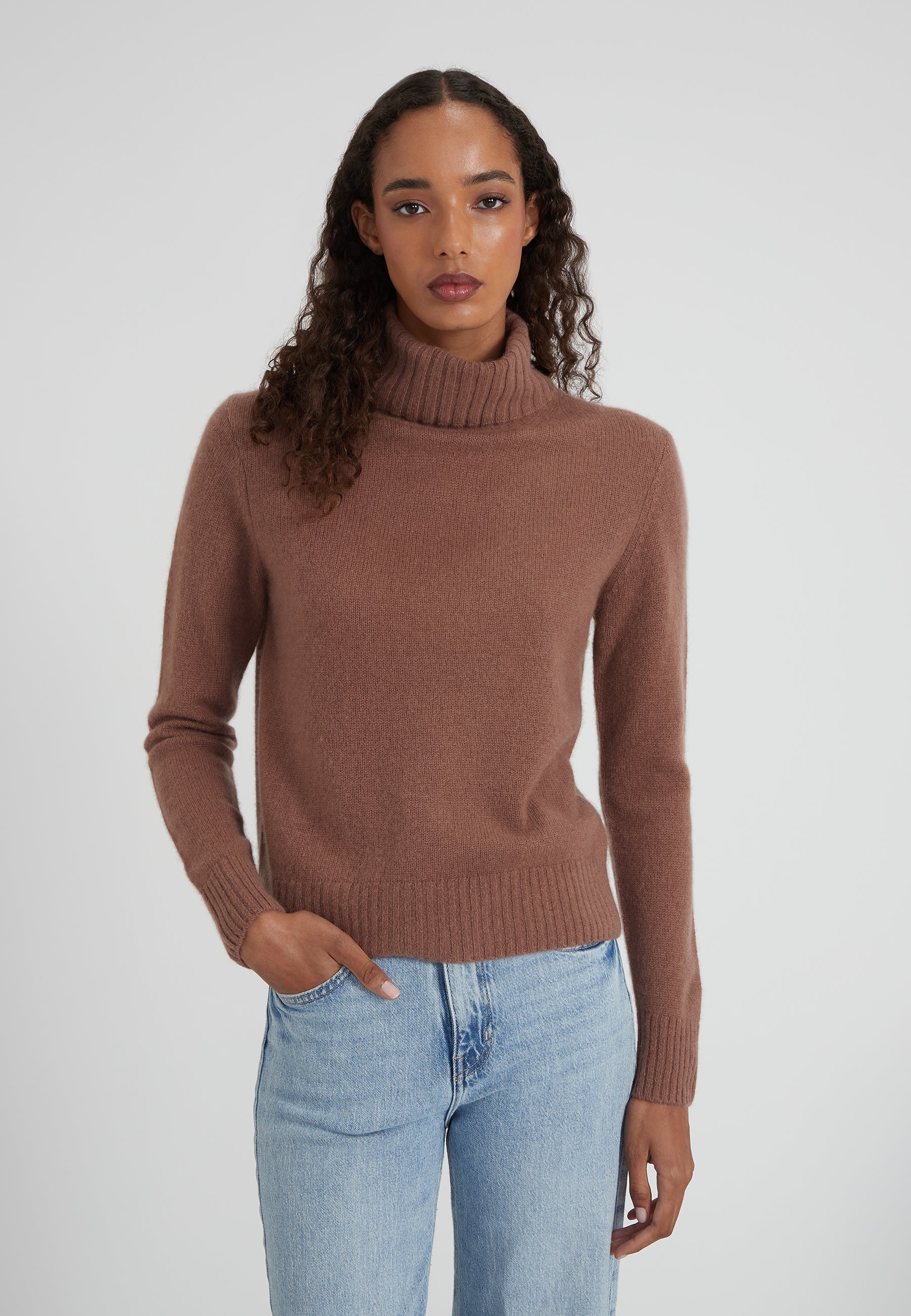 Regular Rollkragenpullover - mocha