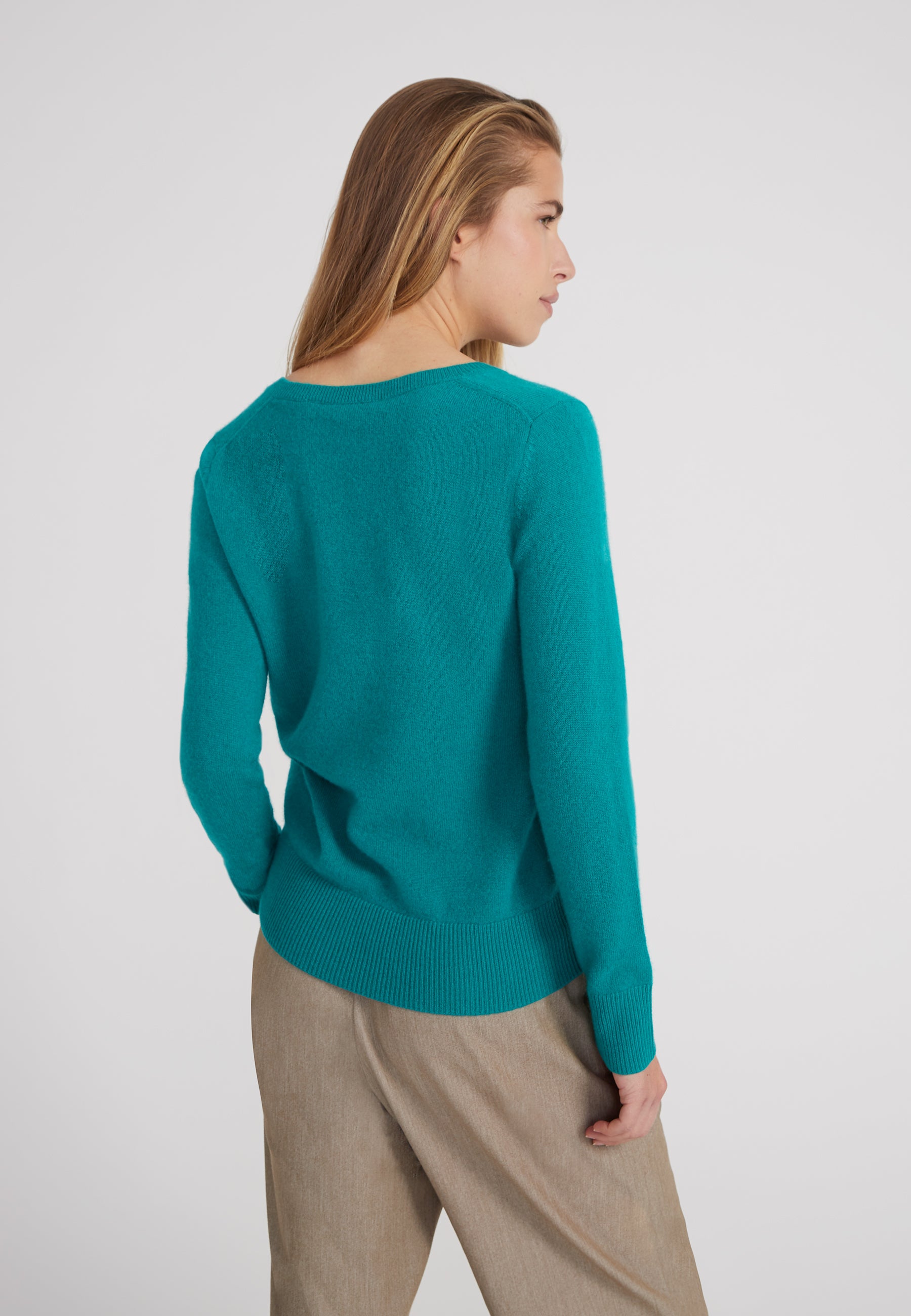 Vneck - baikal