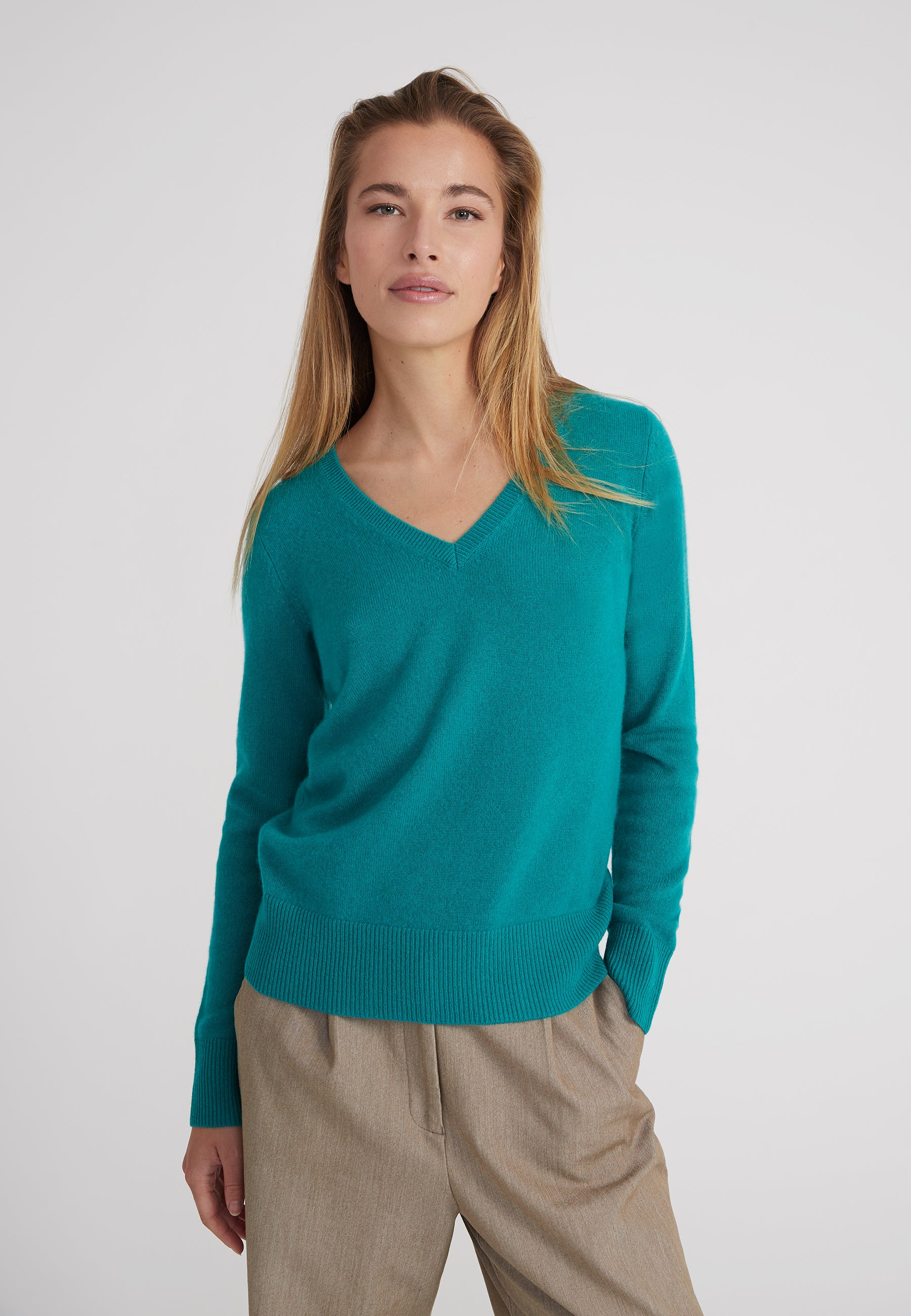 Vneck - baikal