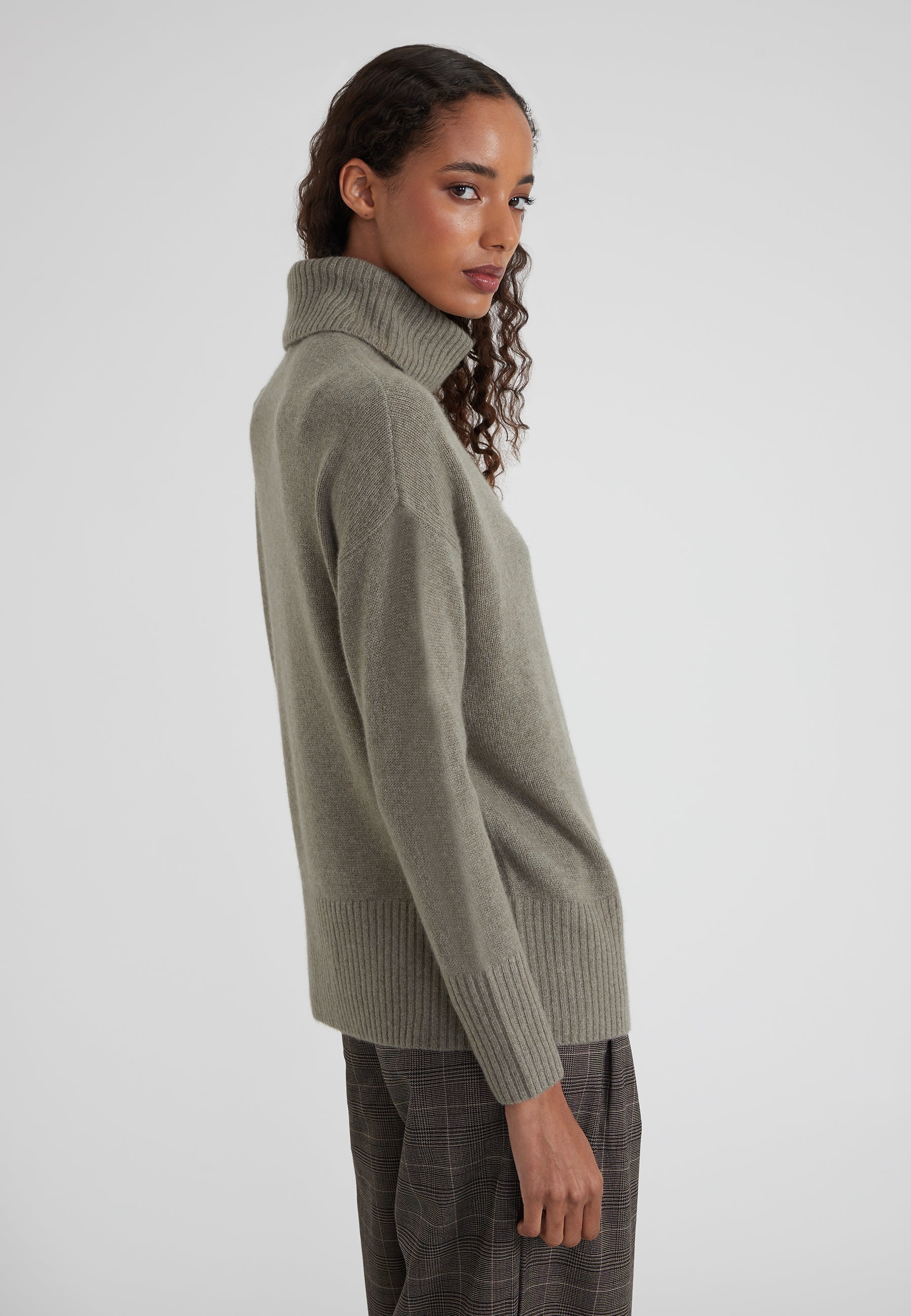 Oversize Rollkragen - olive melange