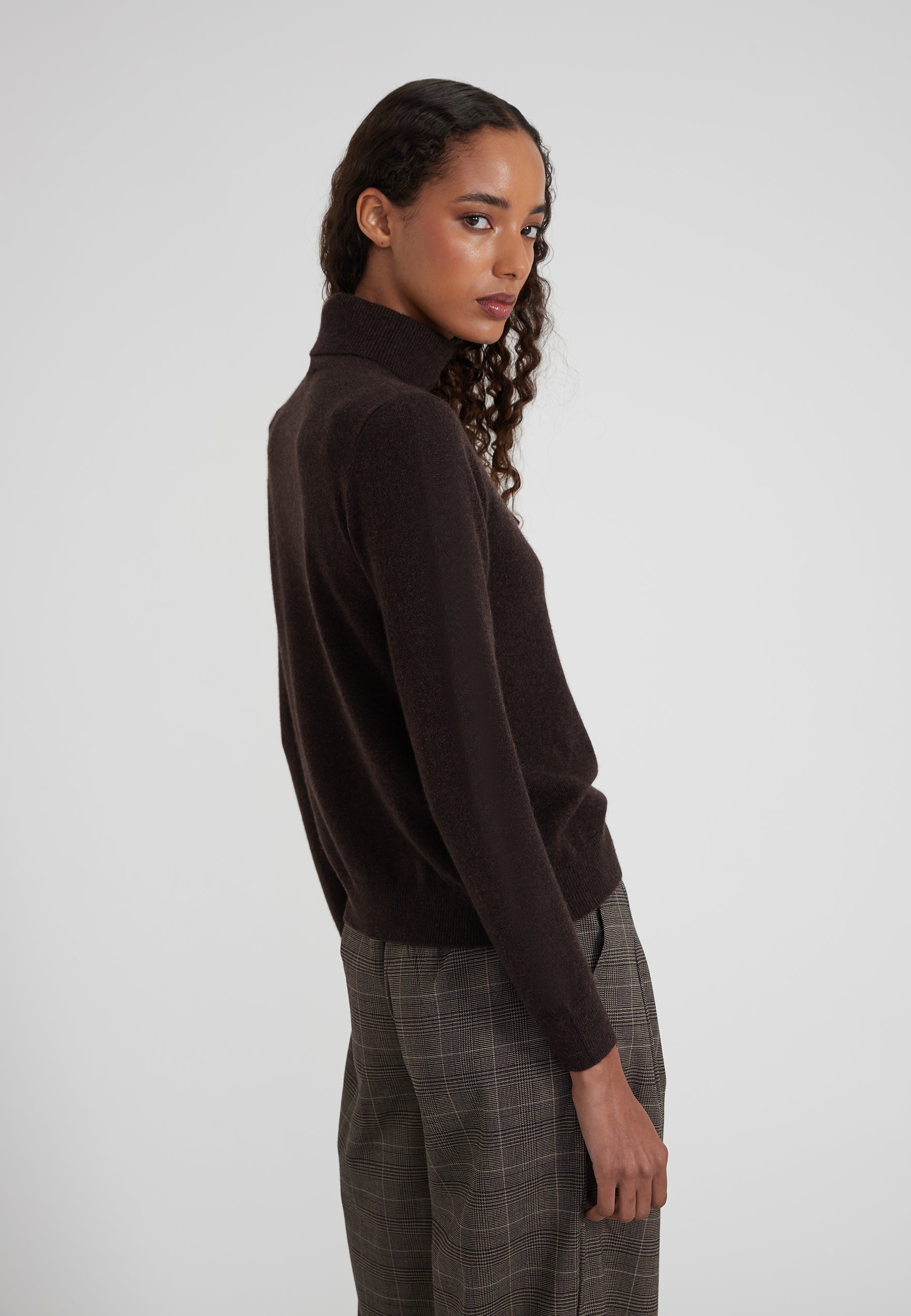 Classic Rollkragenpullover- coffee