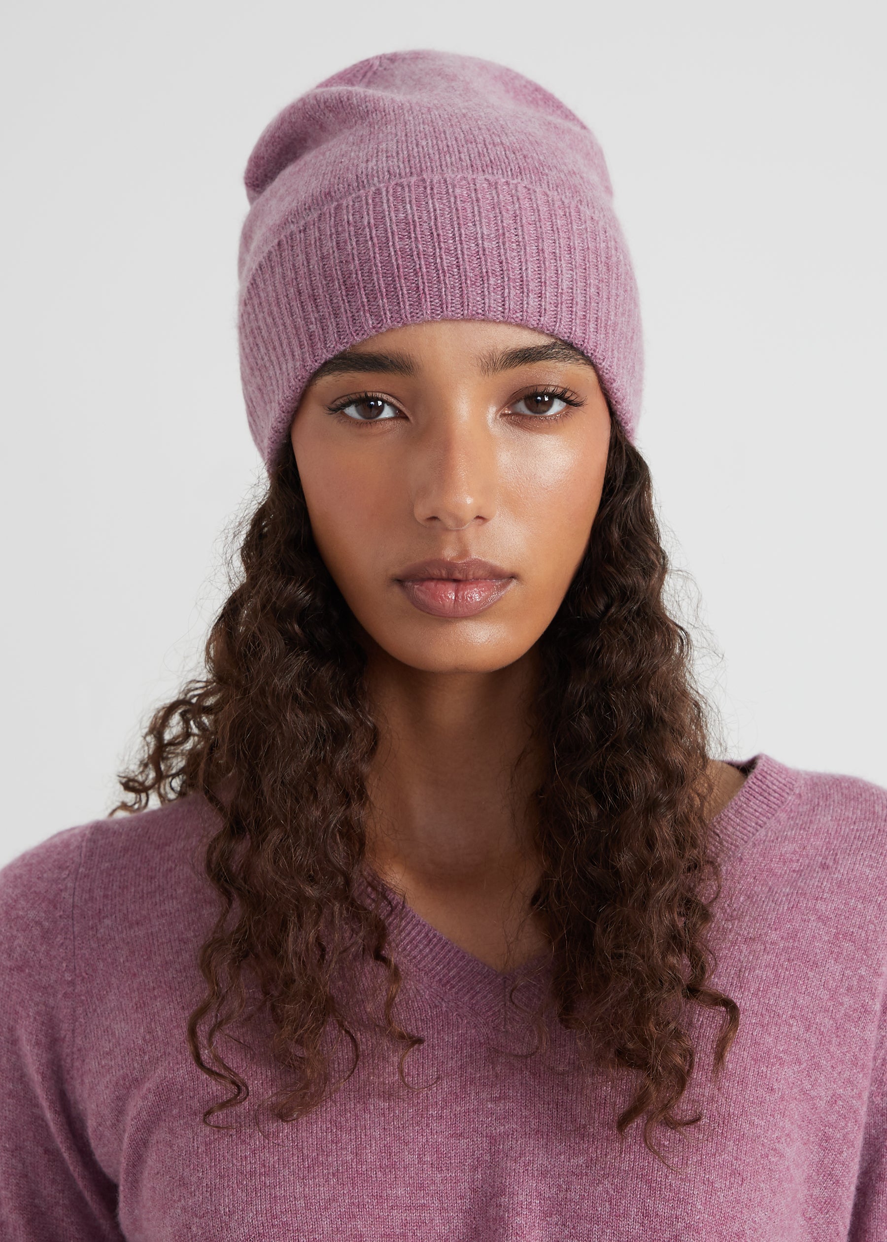 sports beanie - dull rose